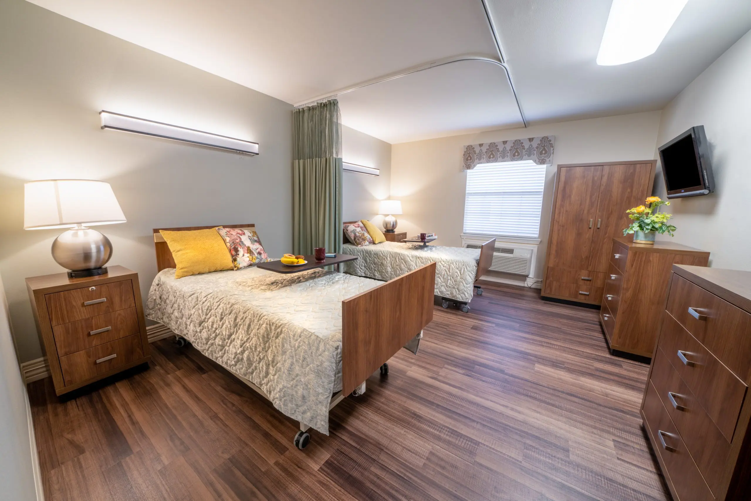 Private room with two beds